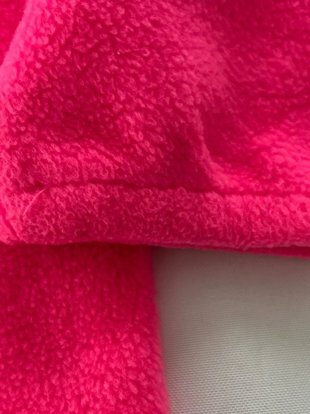Set of 2 girls jackets, size 5T pink full zip fleece & green hooded lined jacket